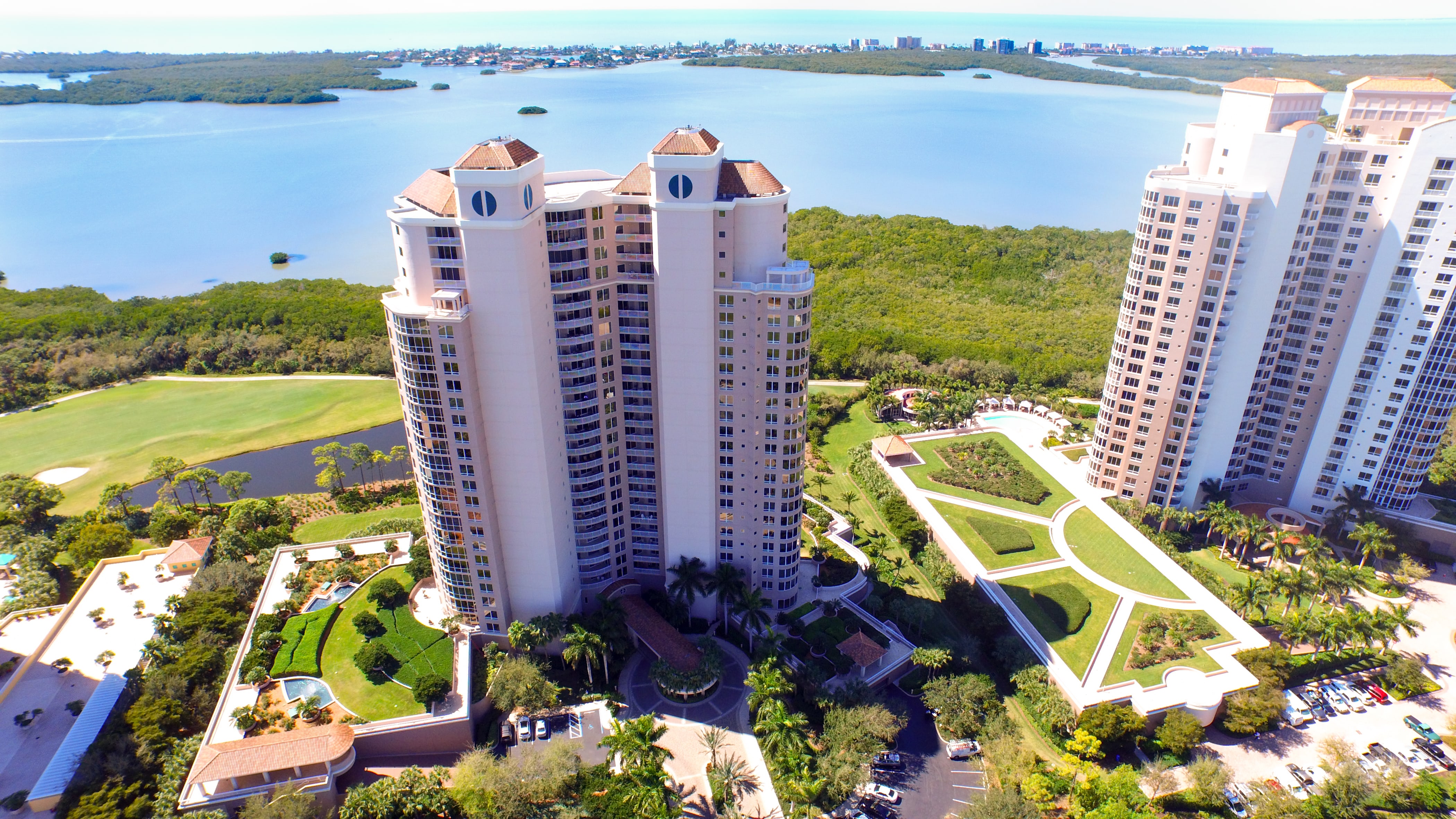 Luxury Marina Condos Bonita Bay Estancia at Bonita Bay